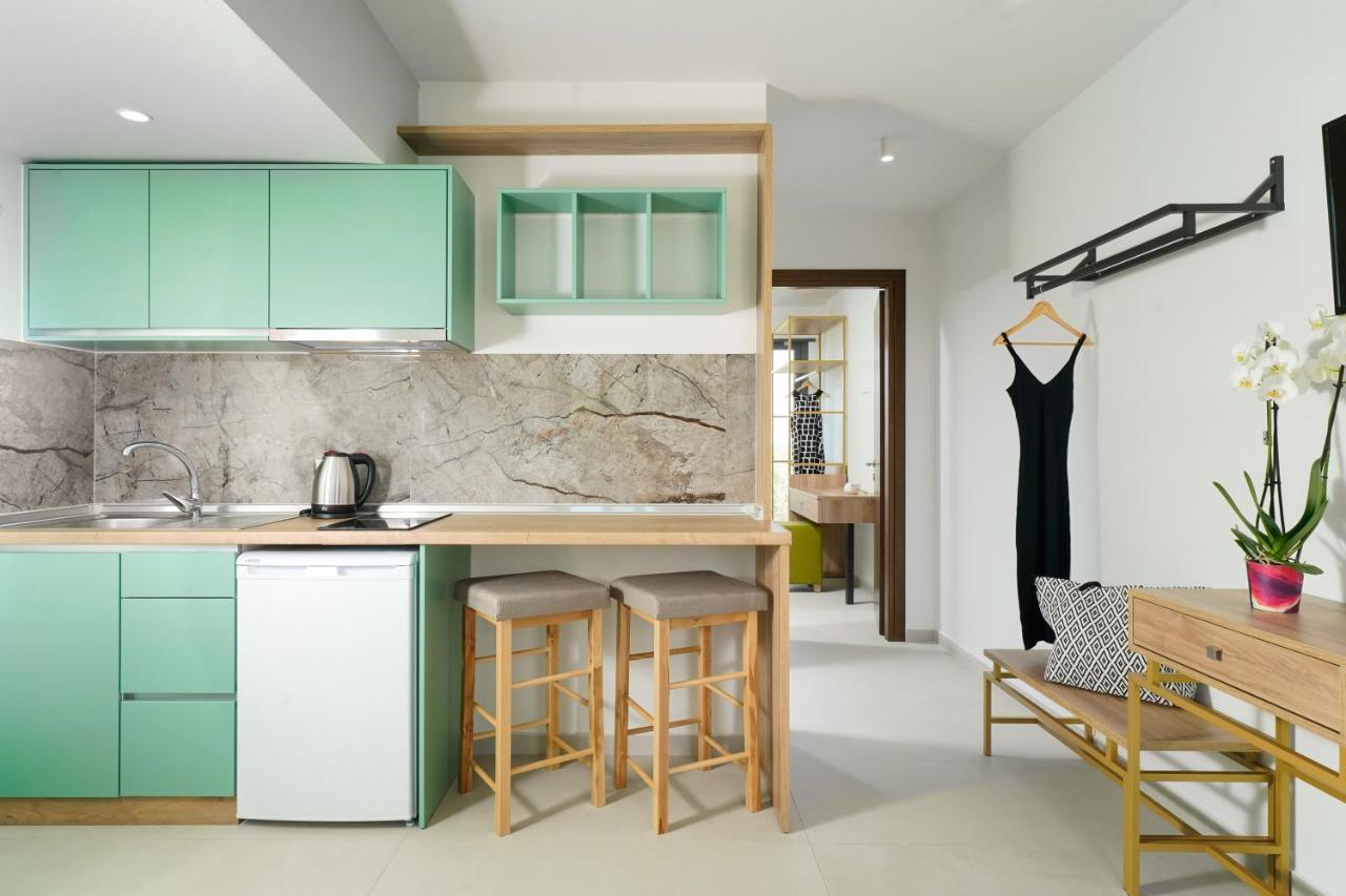 Miracle Suites By Klisma Beach Skála Kallirákhis エクステリア 写真