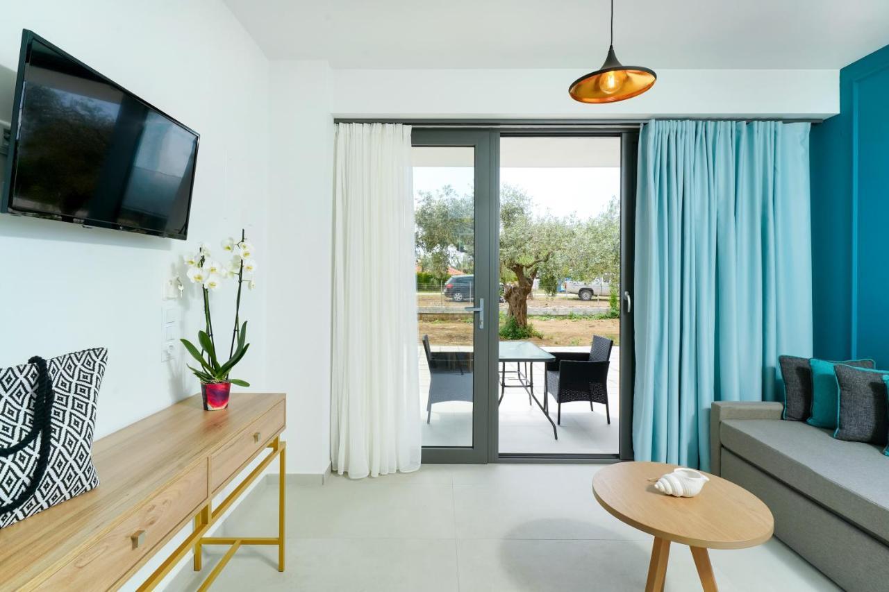 Miracle Suites By Klisma Beach Skála Kallirákhis エクステリア 写真